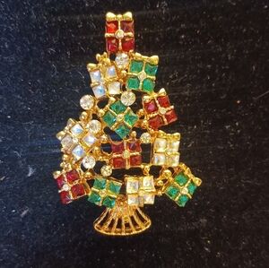 Holiday Lane Christmas Tree Brooch
